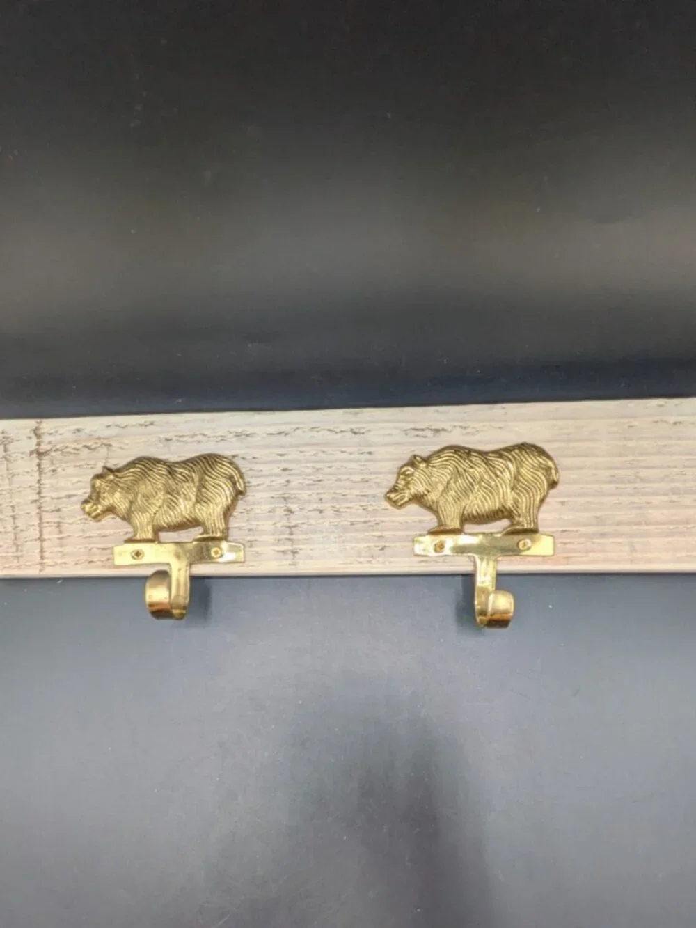 Hand Crafted Hat Key Coat Rack 2 Brass Bear Distressed Hooks Wall Mount `15.5